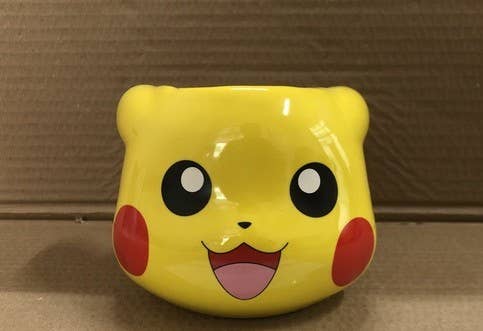 Pokémon Pikachu 3D Sculpted Ceramic Mug